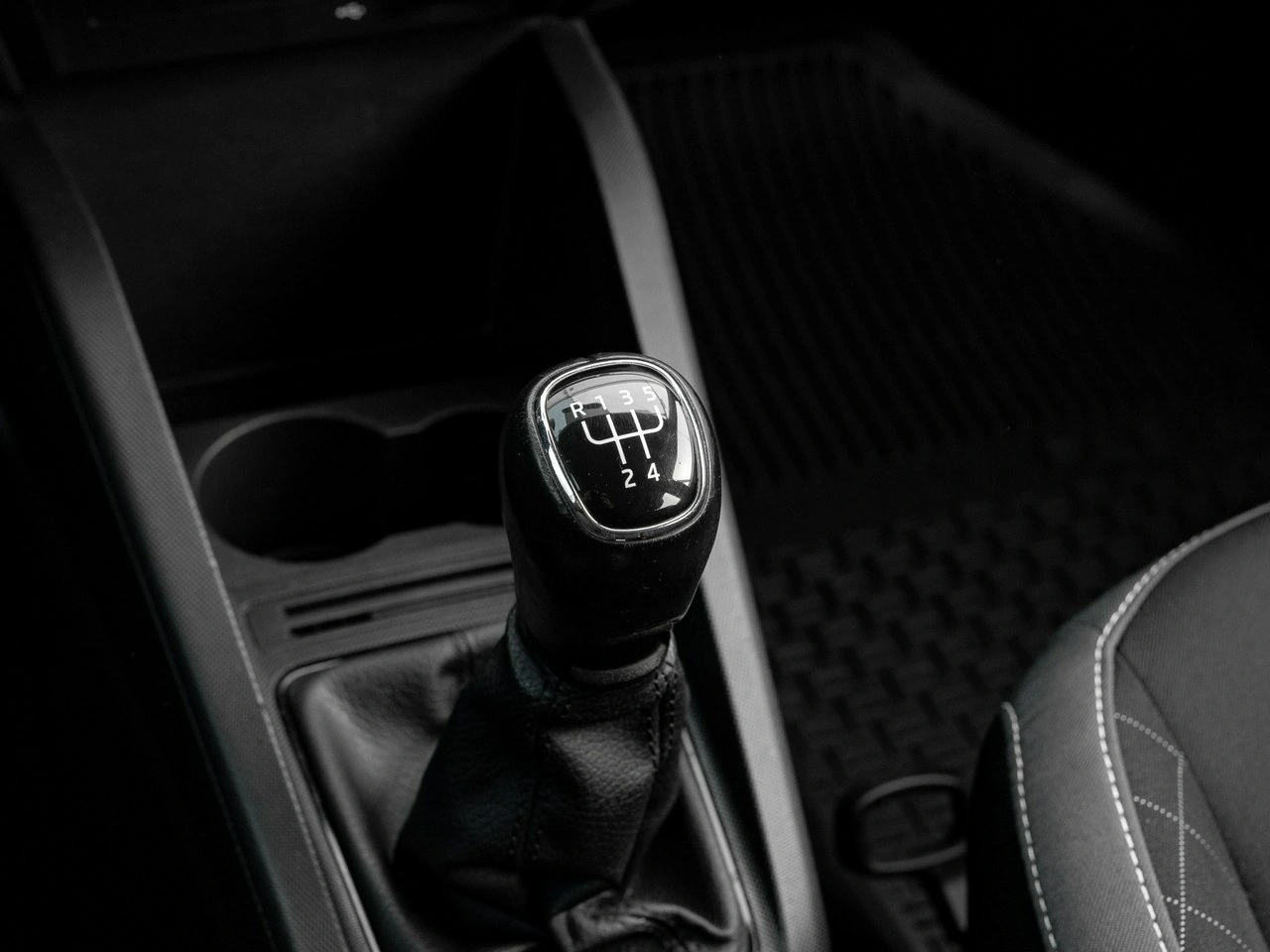 Skoda Fabia - Zdjęcie 17