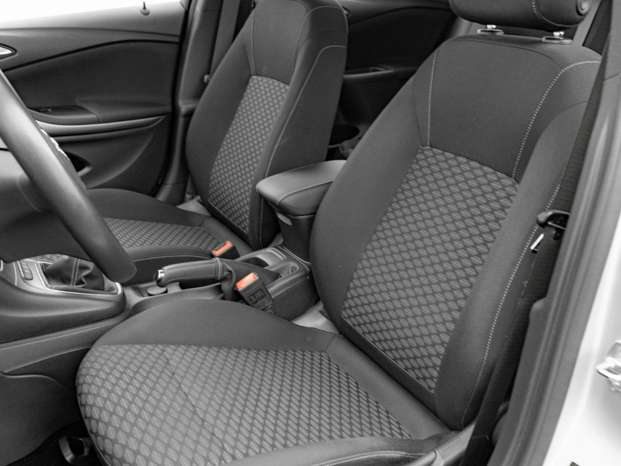 Opel Astra - Zdjęcie 11