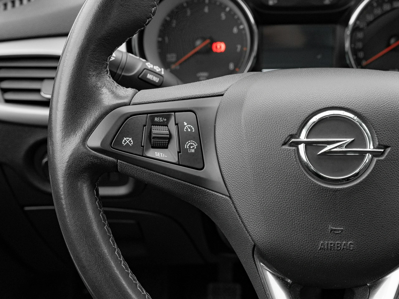 Opel Astra - Zdjęcie 13