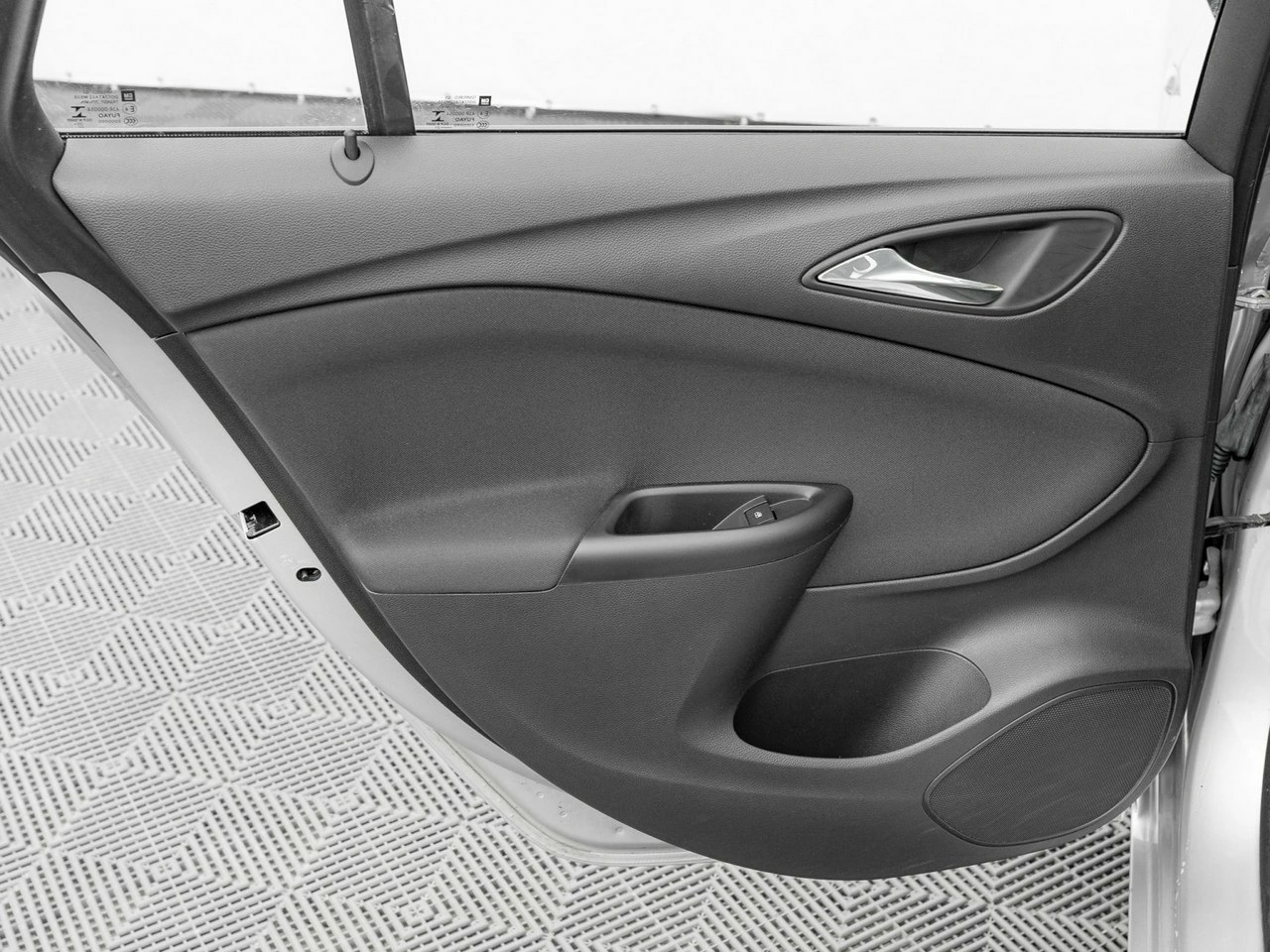 Opel Astra - Zdjęcie 21