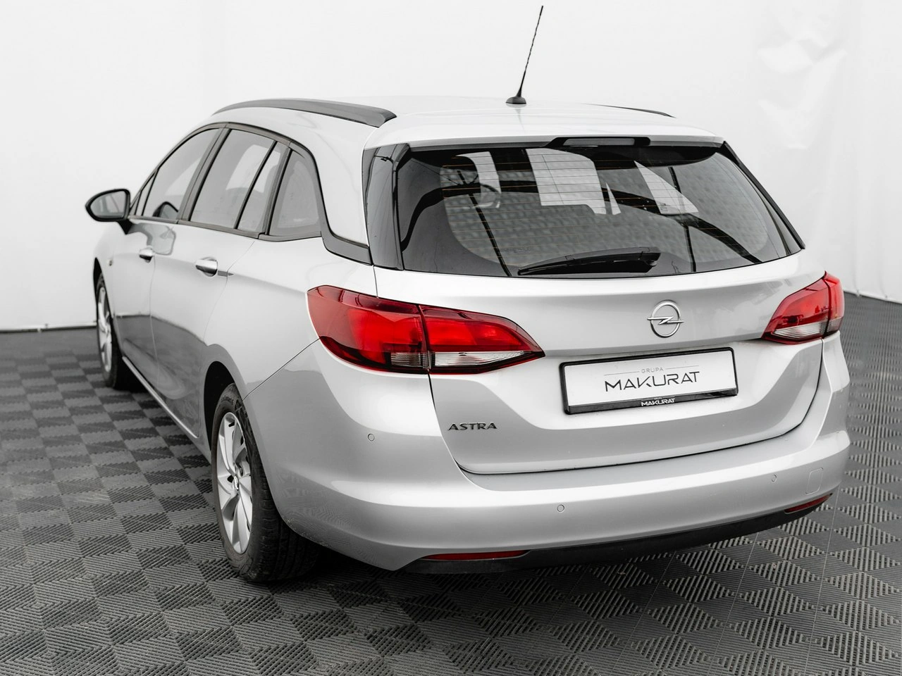 Opel Astra - Zdjęcie 3