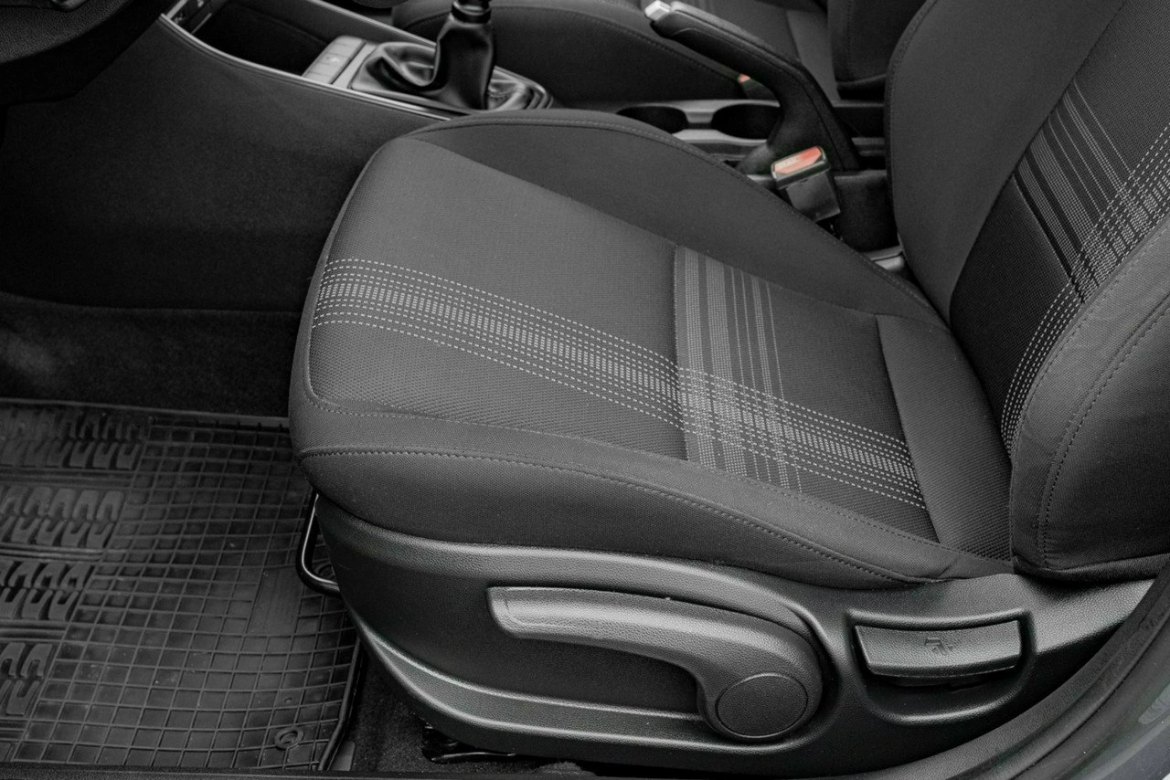 Hyundai i20 - Zdjęcie 12