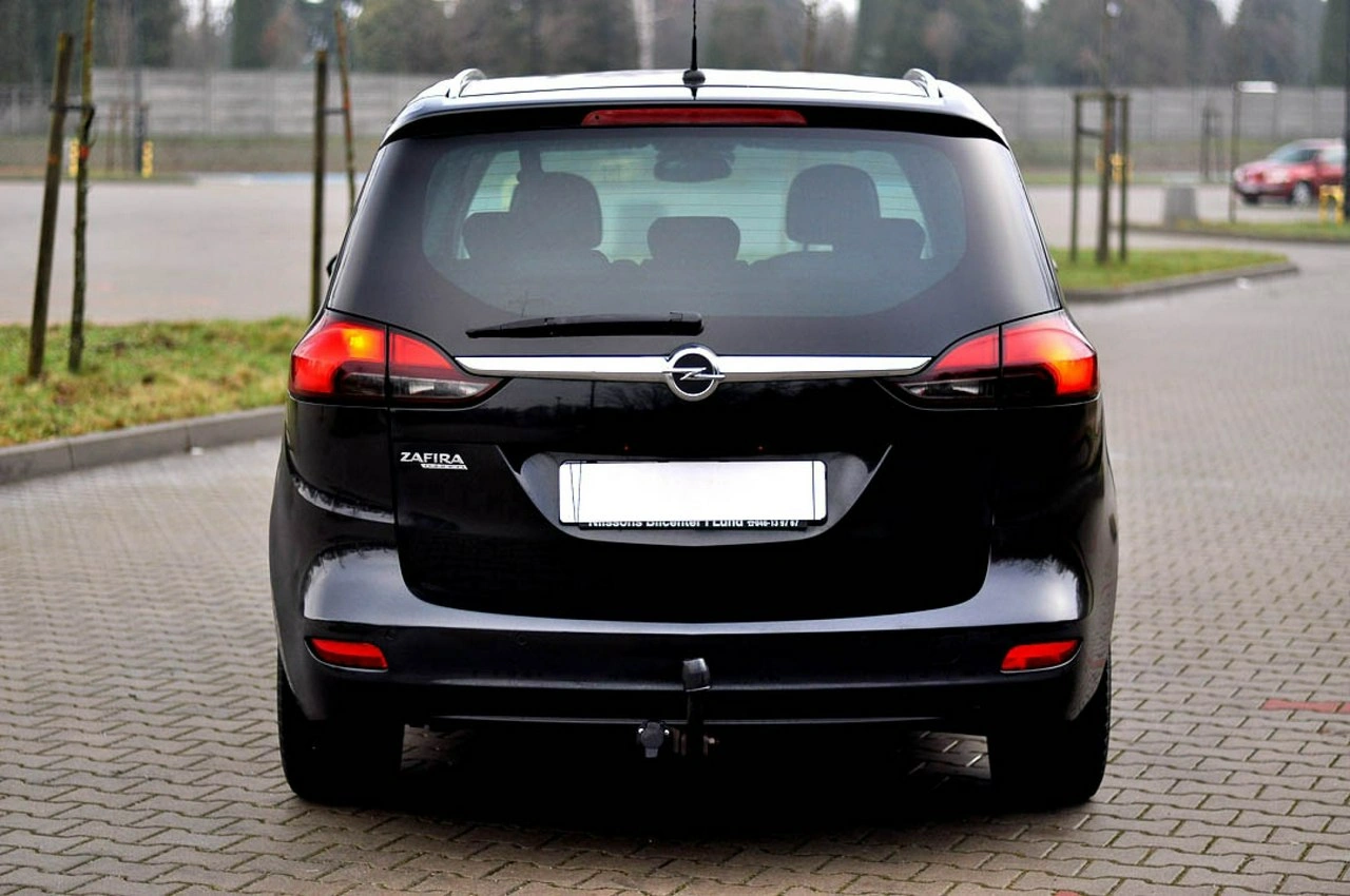 Opel Zafira - Zdjęcie 25