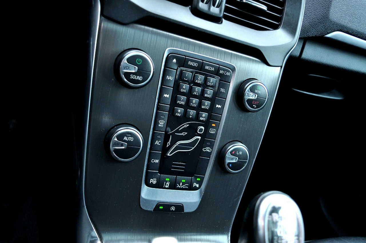 Volvo V40 - Zdjęcie 16