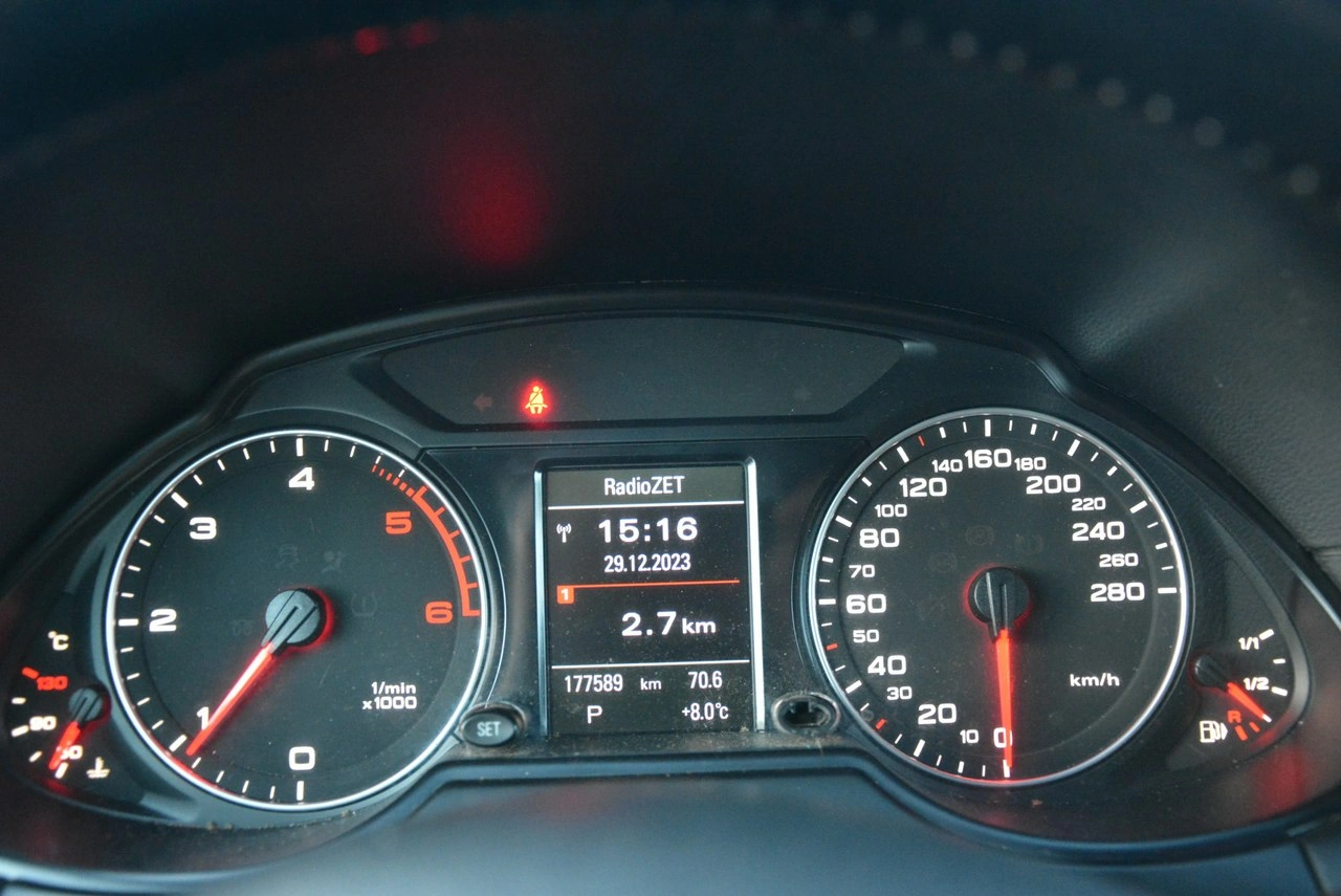 Audi Q5 - Zdjęcie 16