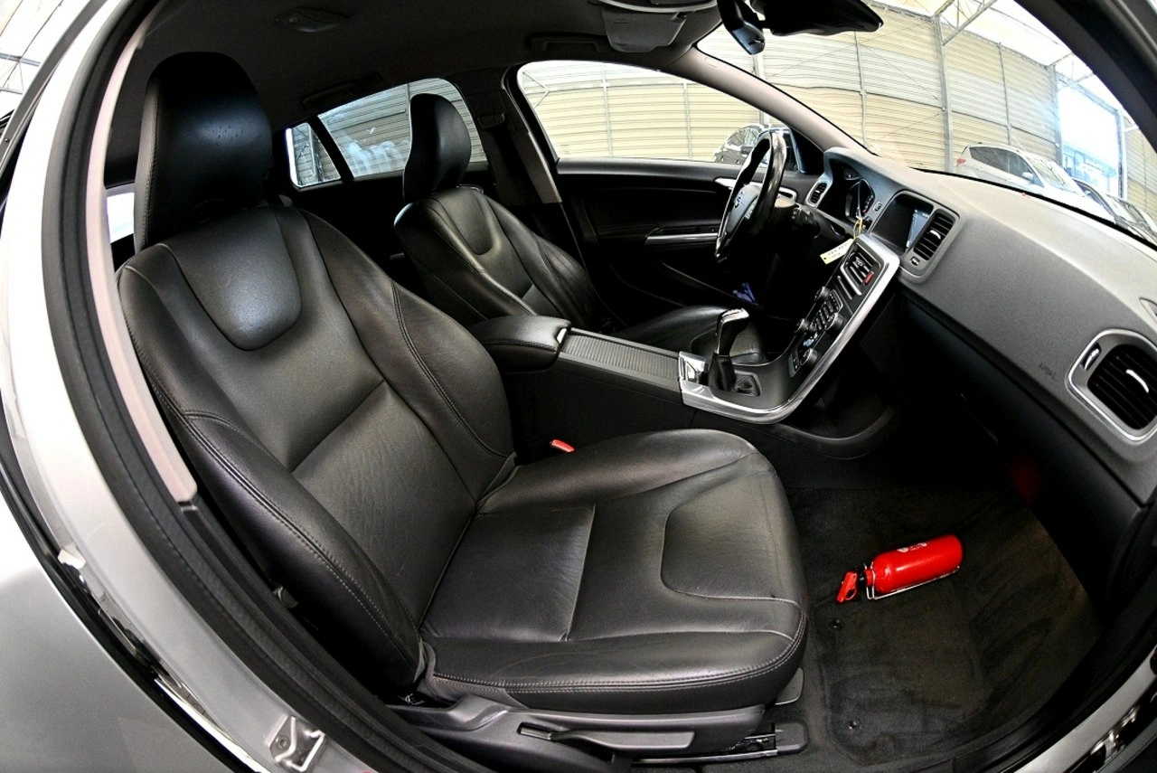 Volvo V60 Cross Country - Zdjęcie 7