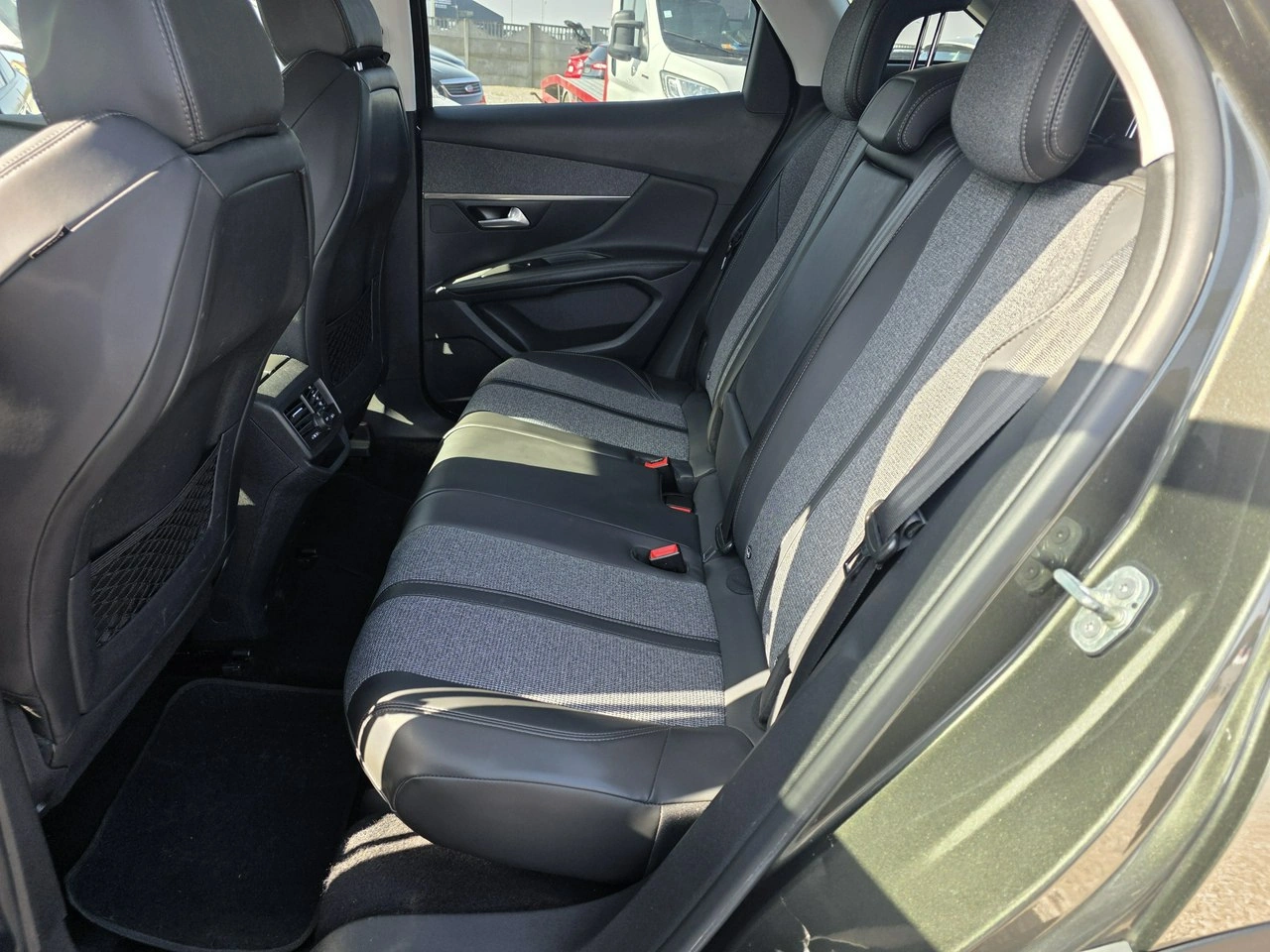 Peugeot 3008 - Zdjęcie 19