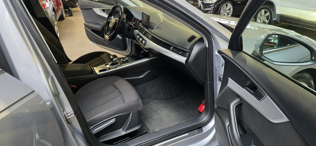 Audi A4 - Zdjęcie 15