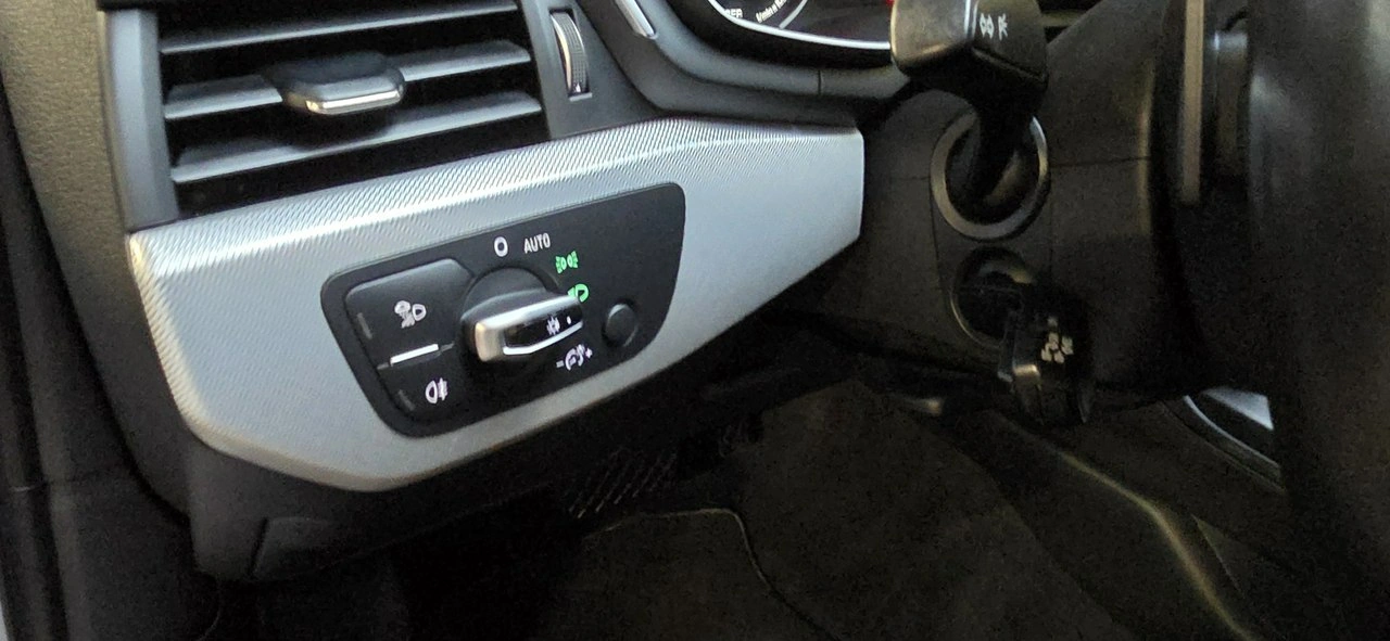 Audi A4 - Zdjęcie 18