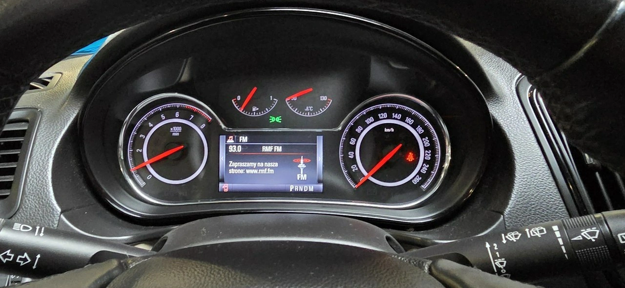 Opel Insignia - Zdjęcie 14