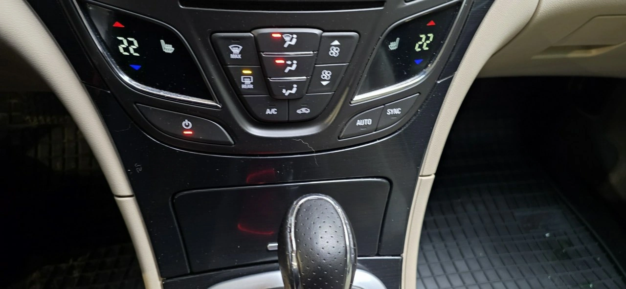 Opel Insignia - Zdjęcie 16