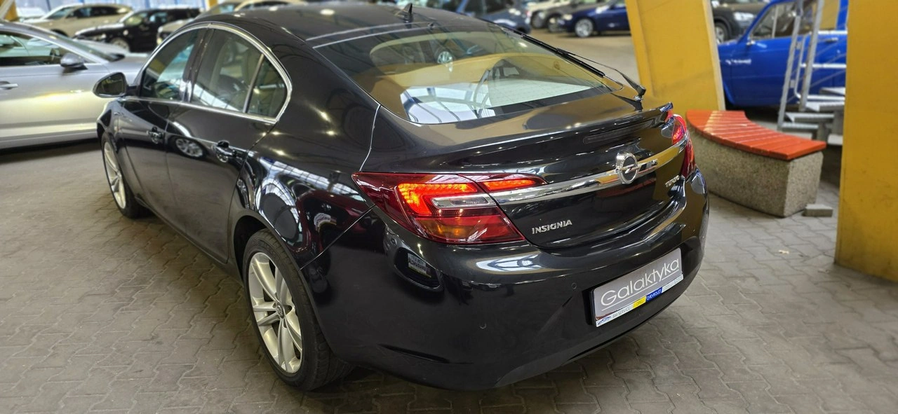 Opel Insignia - Zdjęcie 4