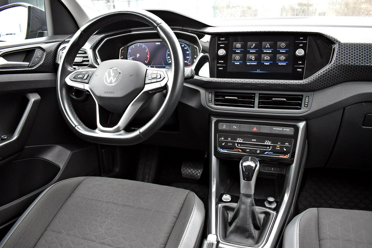 Volkswagen T-Cross - Zdjęcie 16