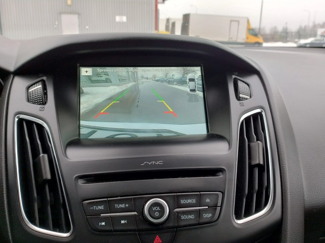 Ford Focus - Zdjęcie 15