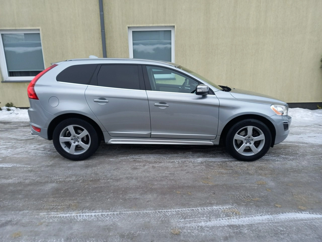 Volvo XC 60 - Zdjęcie 11