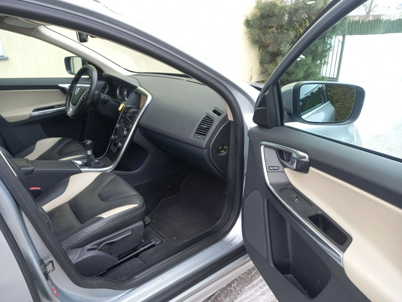 Volvo XC 60 - Zdjęcie 23