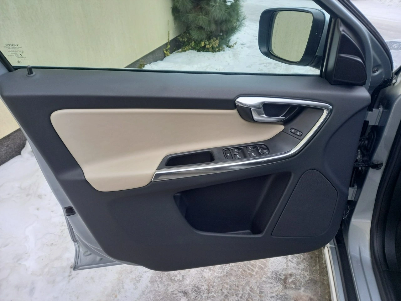 Volvo XC 60 - Zdjęcie 29