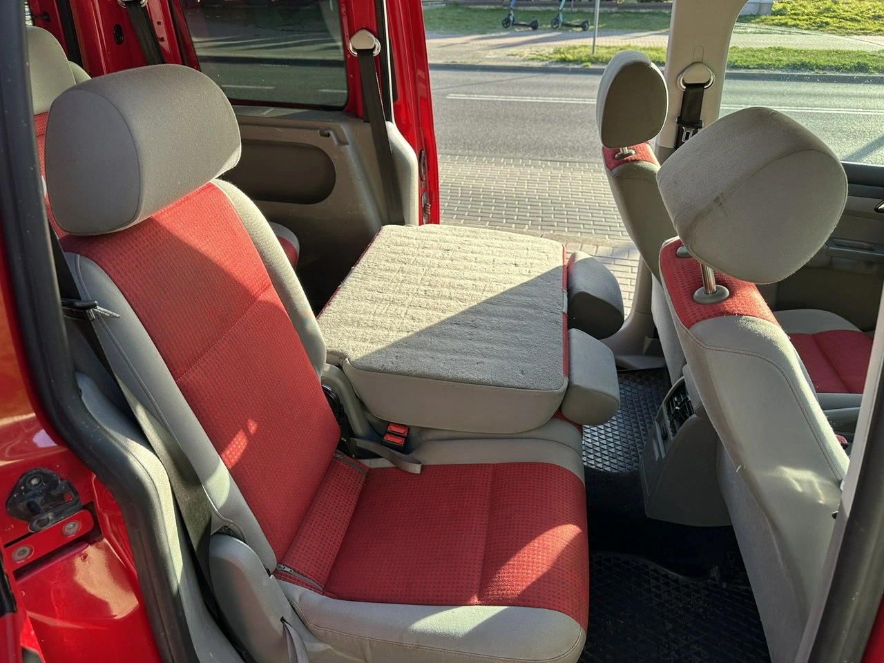Volkswagen Caddy - Zdjęcie 14