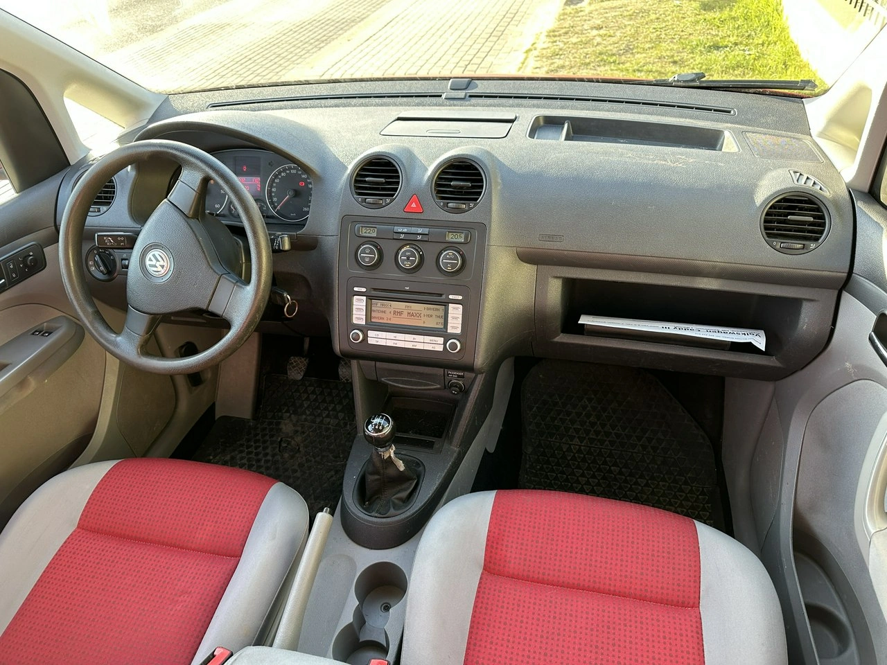 Volkswagen Caddy - Zdjęcie 15