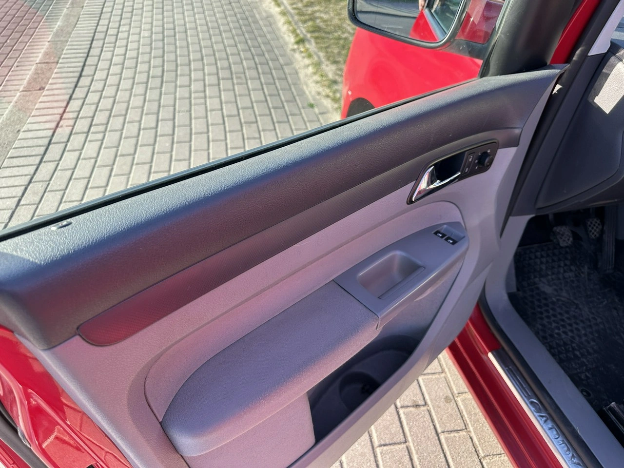 Volkswagen Caddy - Zdjęcie 8
