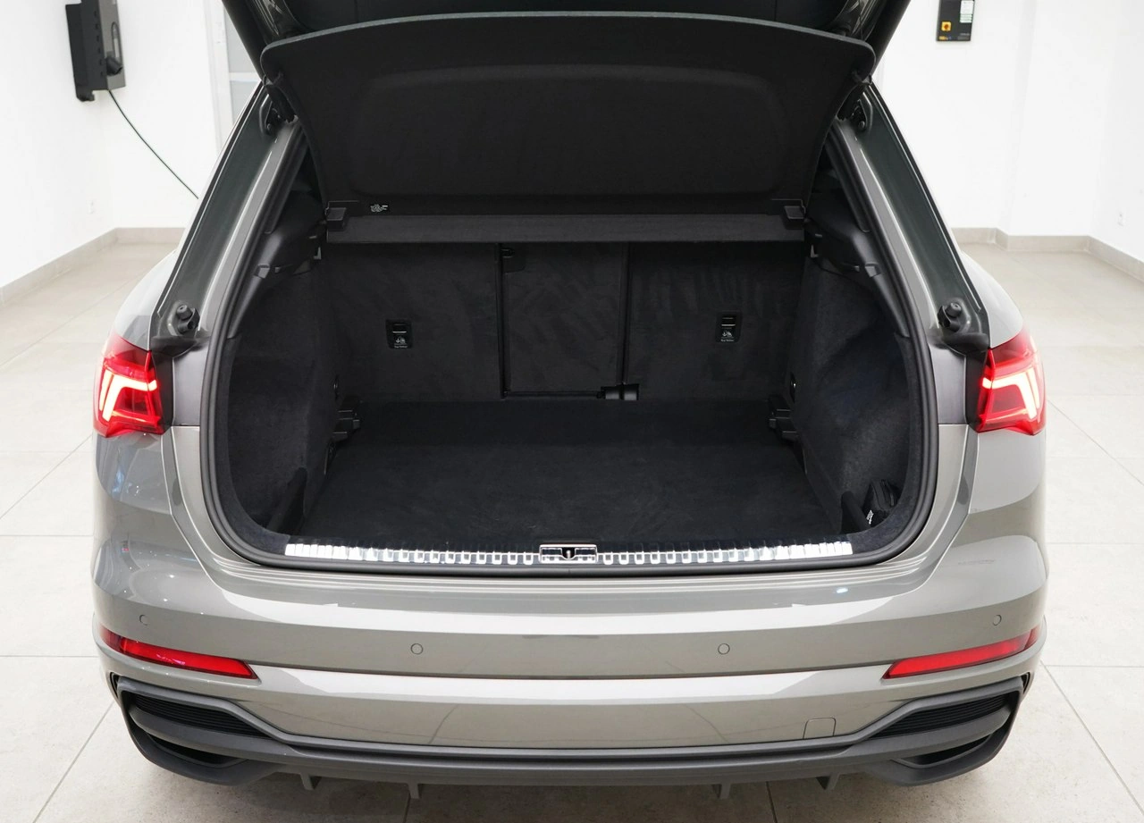 Audi Q3 - Zdjęcie 11