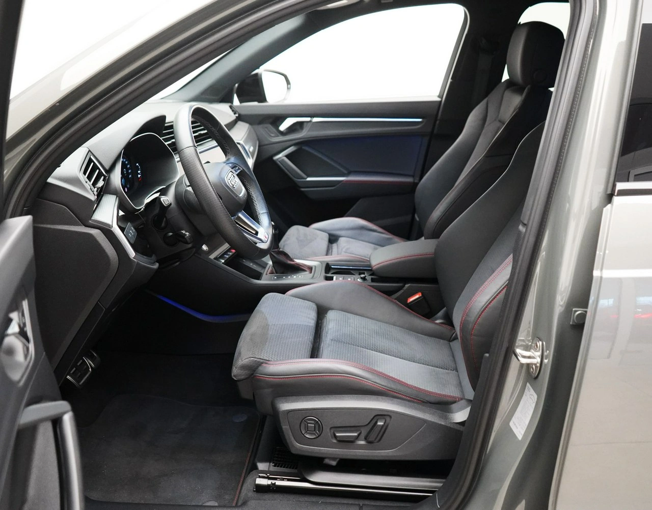 Audi Q3 - Zdjęcie 13