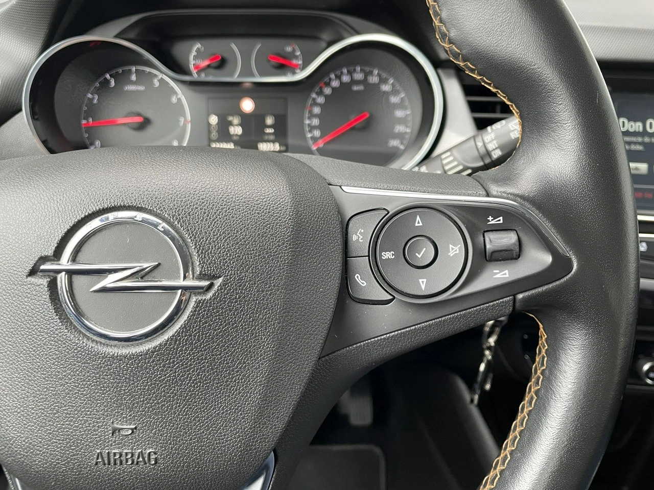 Opel Crossland X - Zdjęcie 15