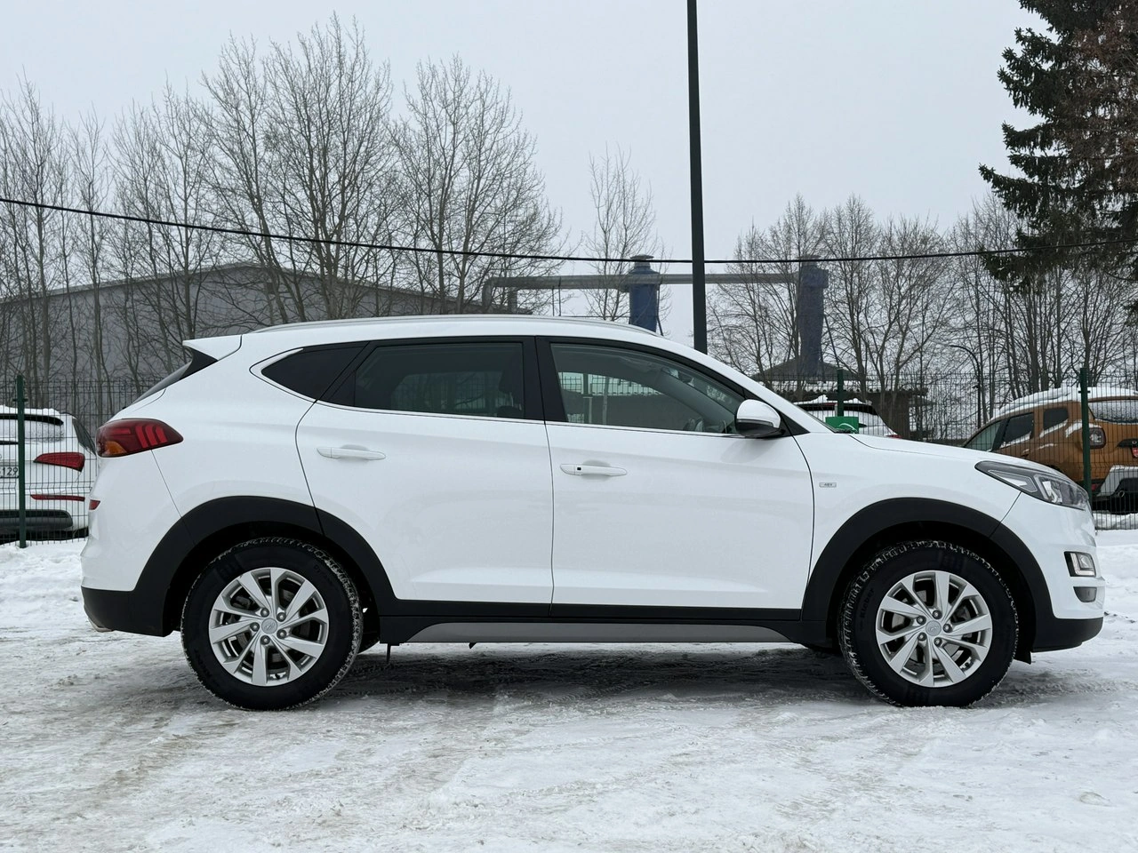 Hyundai Tucson - Zdjęcie 11