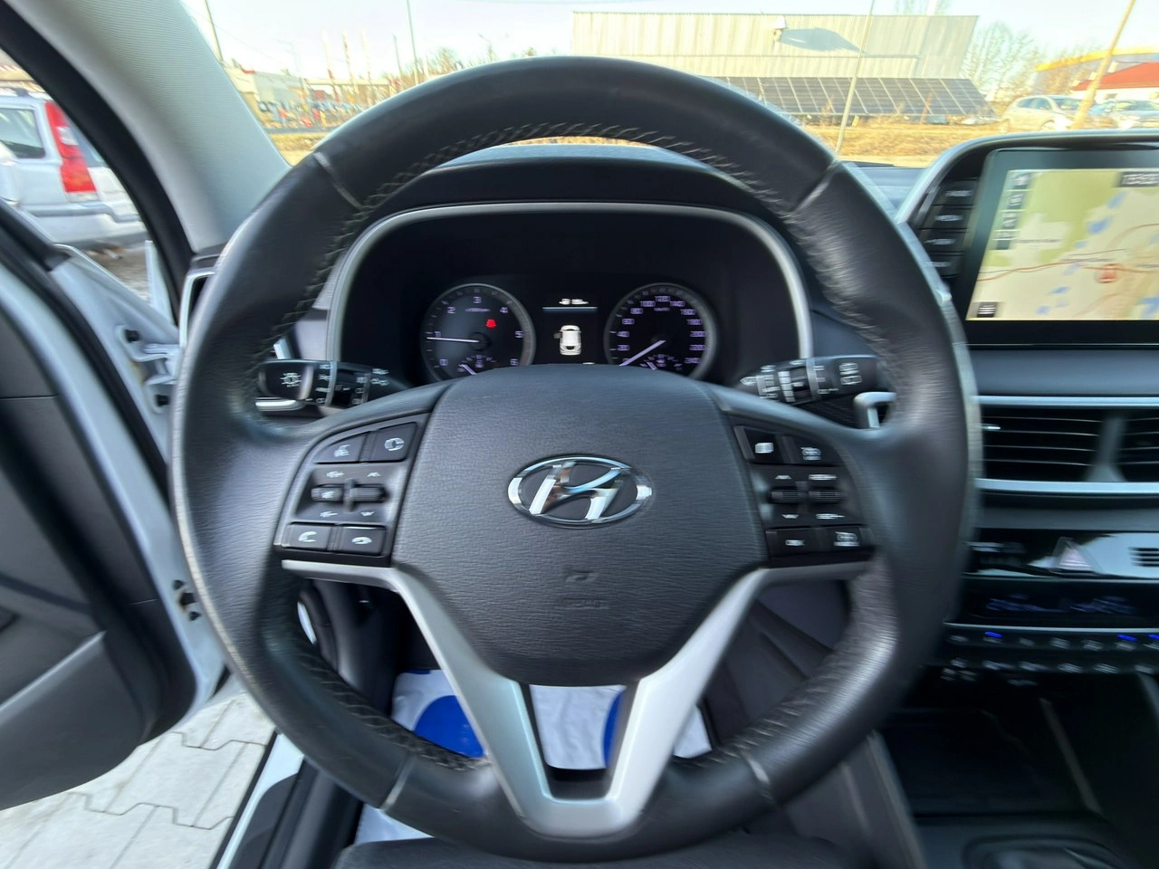 Hyundai Tucson - Zdjęcie 21