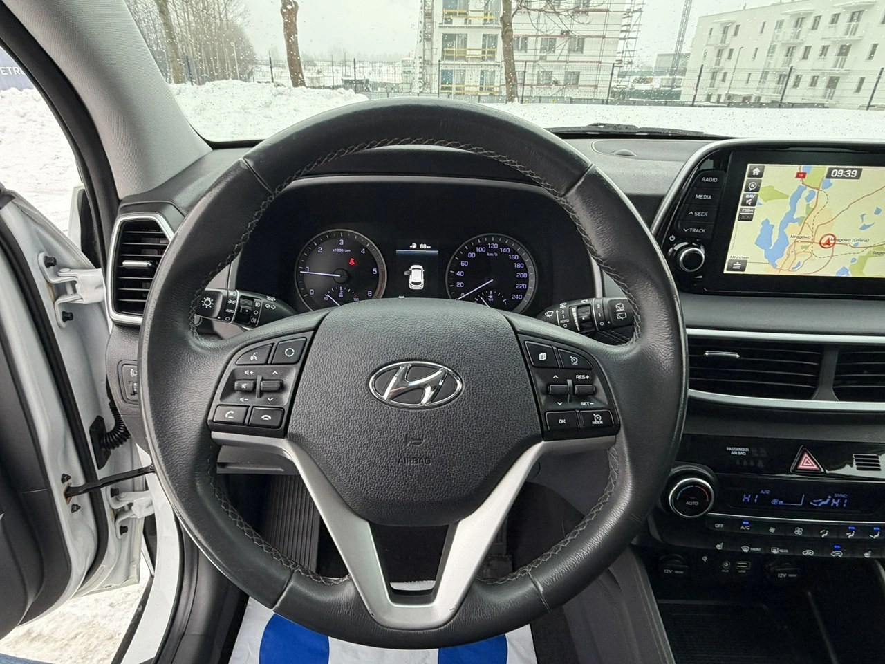 Hyundai Tucson - Zdjęcie 20