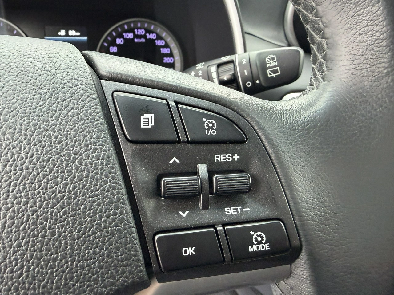 Hyundai Tucson - Zdjęcie 22