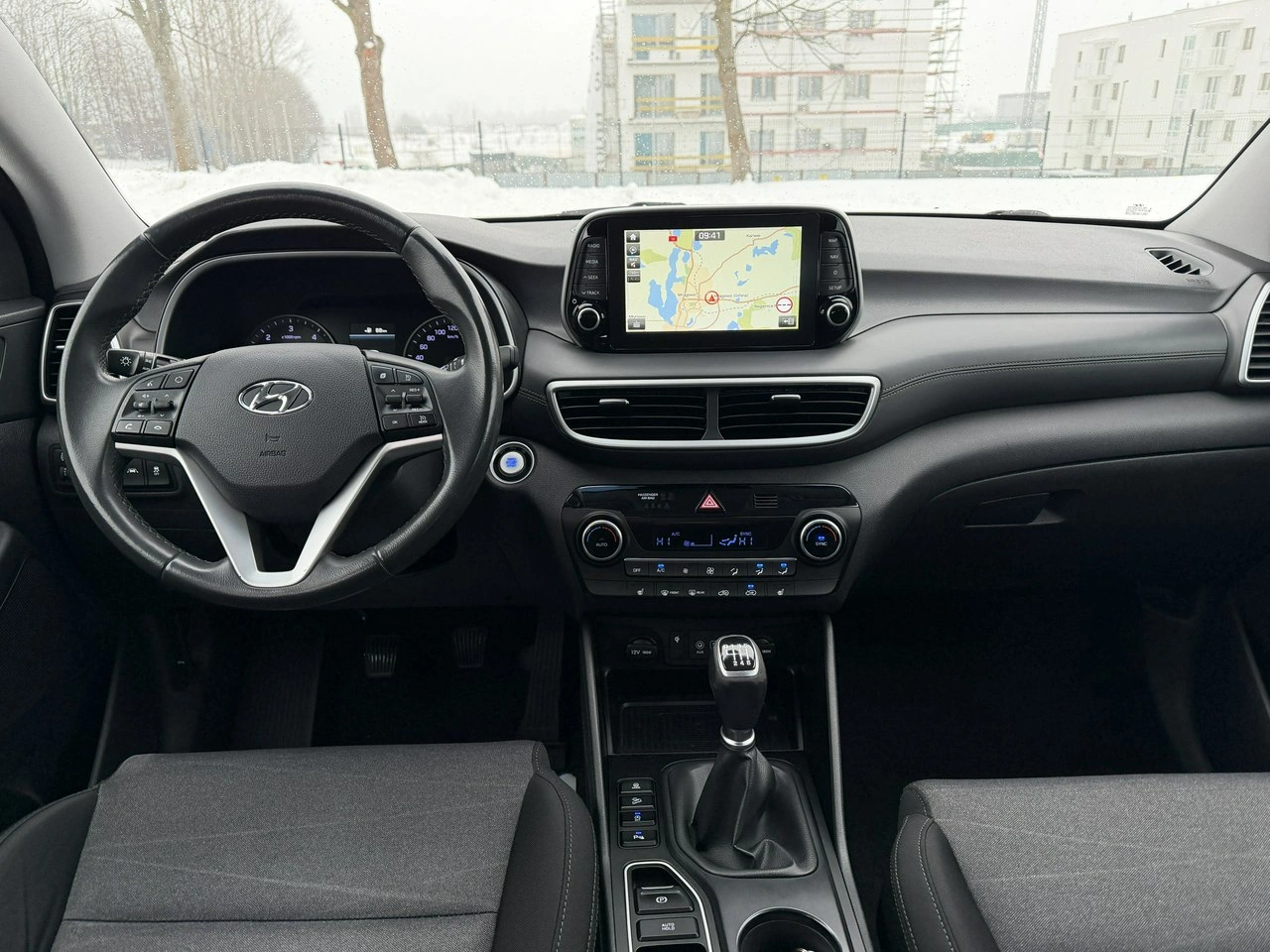 Hyundai Tucson - Zdjęcie 19