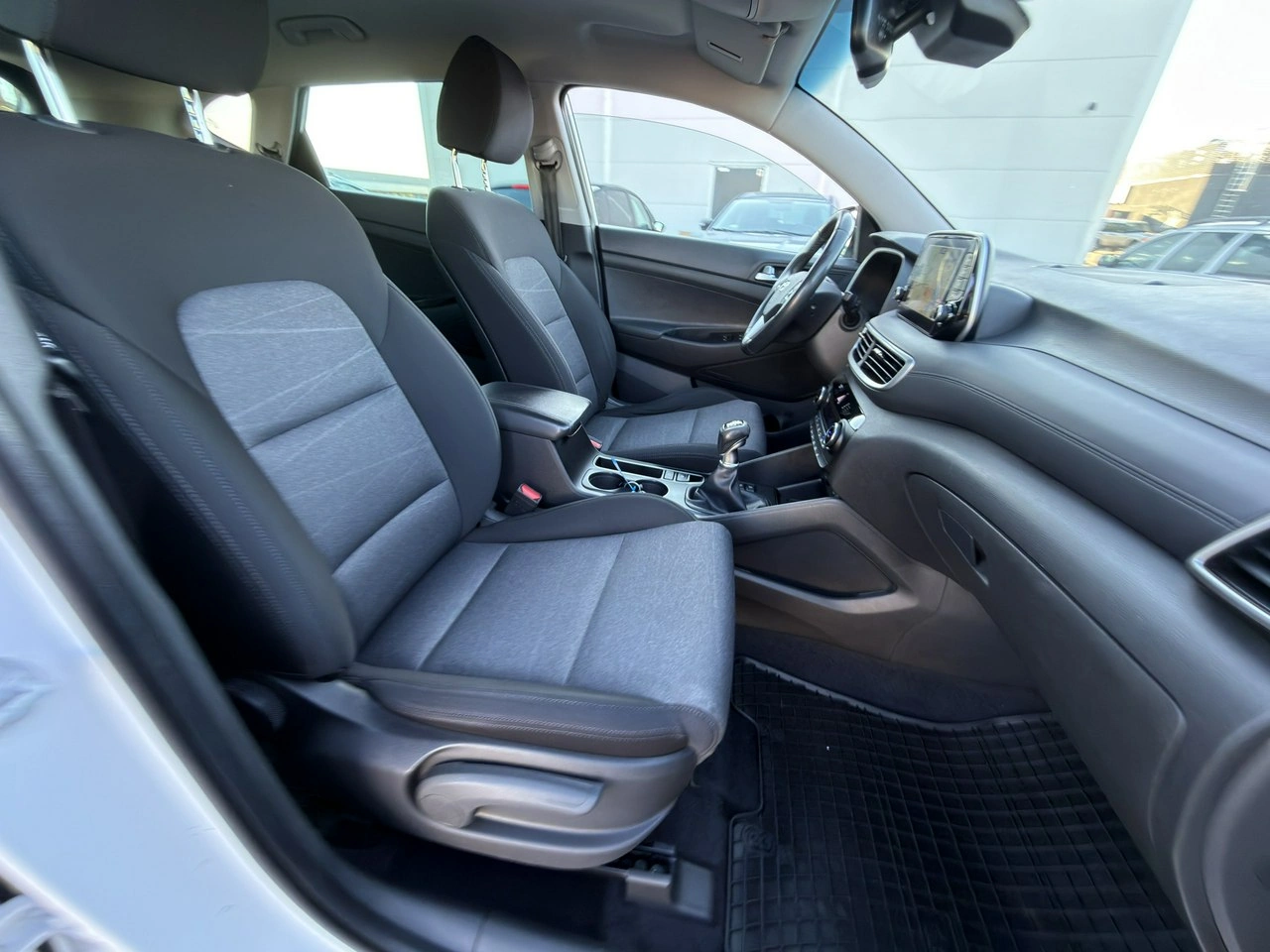 Hyundai Tucson - Zdjęcie 37