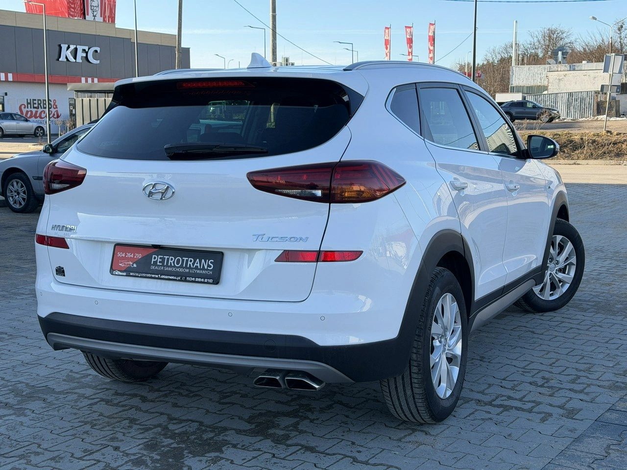 Hyundai Tucson - Zdjęcie 9