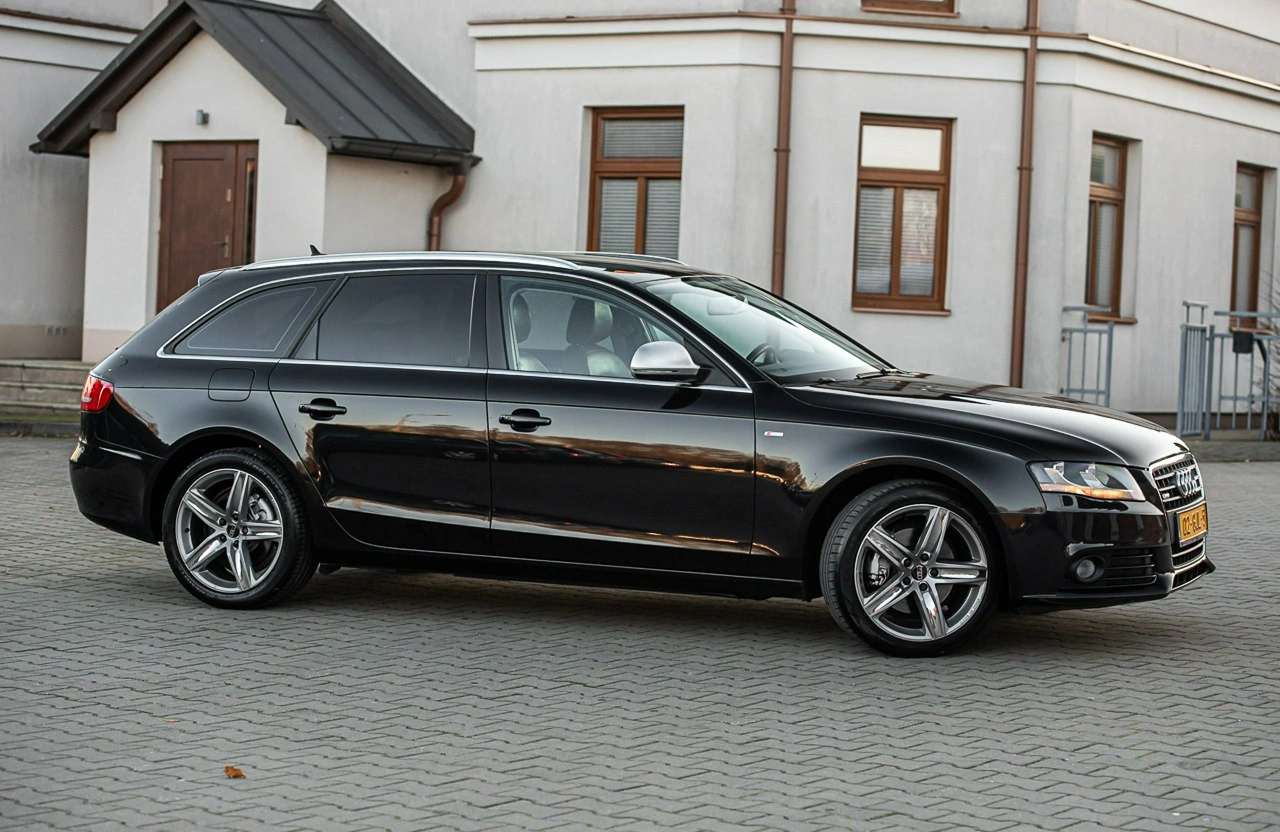 Audi A4 - Zdjęcie 17