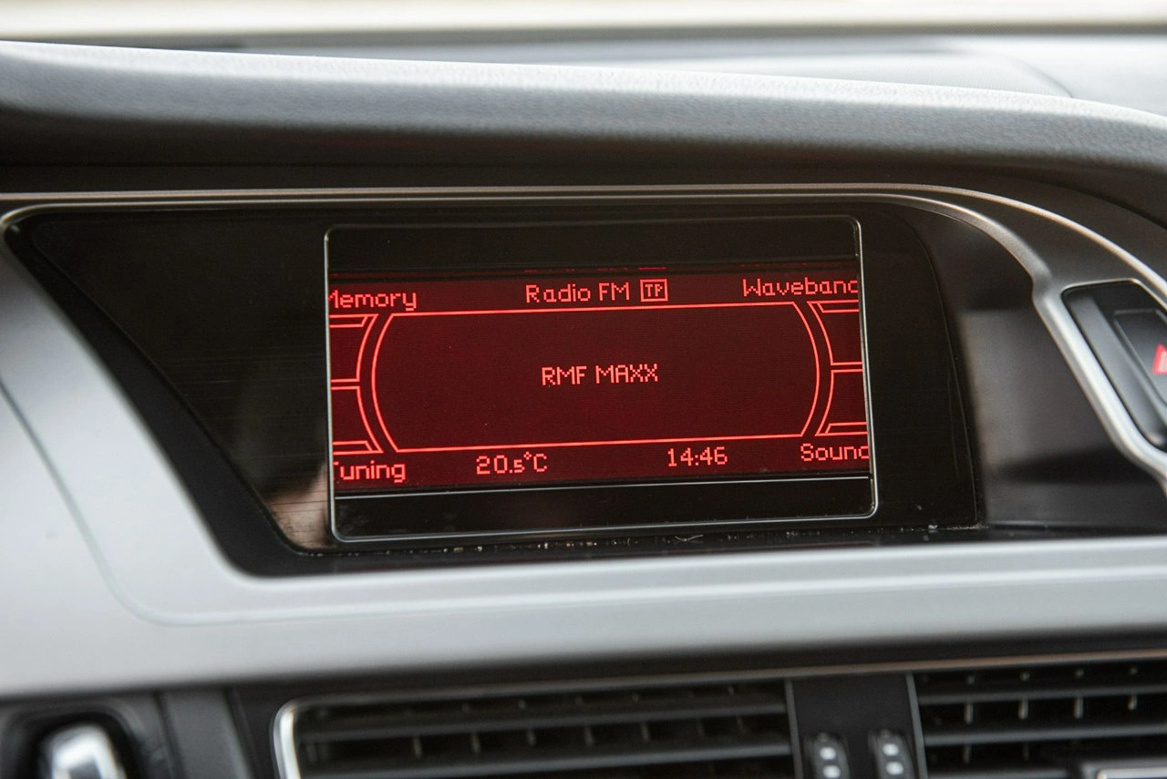 Audi A4 - Zdjęcie 19