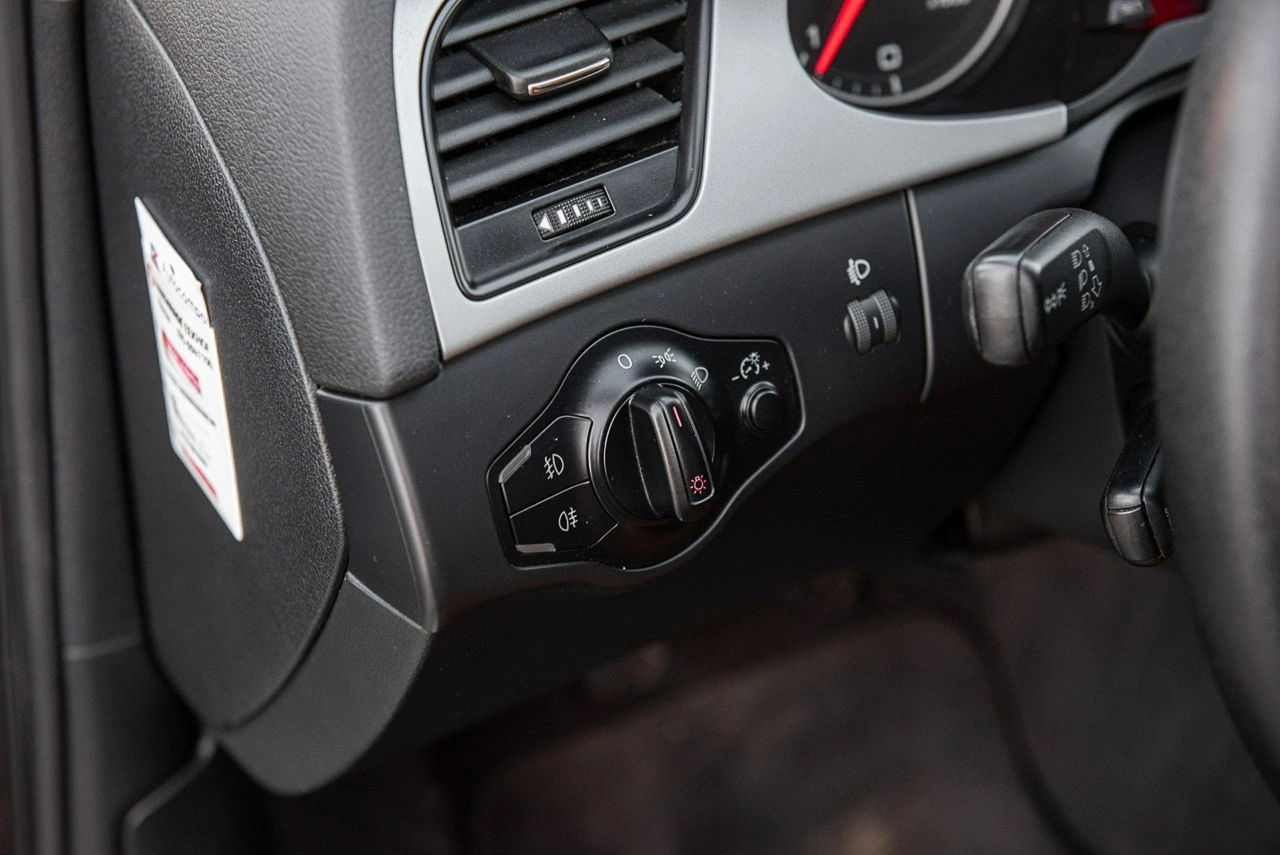 Audi A4 - Zdjęcie 24