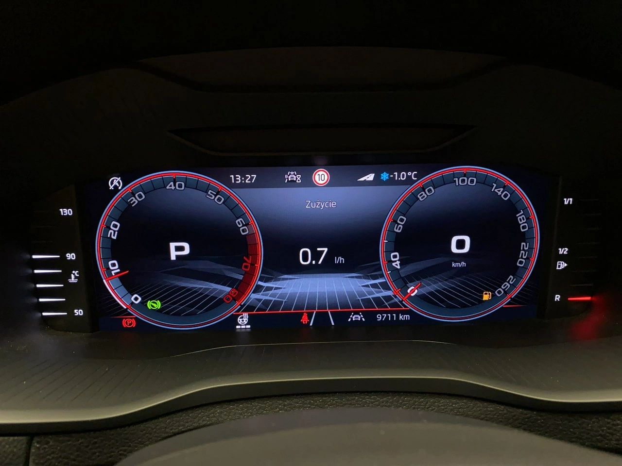 Skoda Karoq - Zdjęcie 23