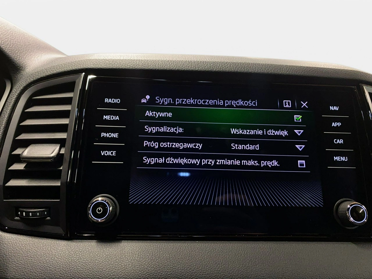 Skoda Karoq - Zdjęcie 30