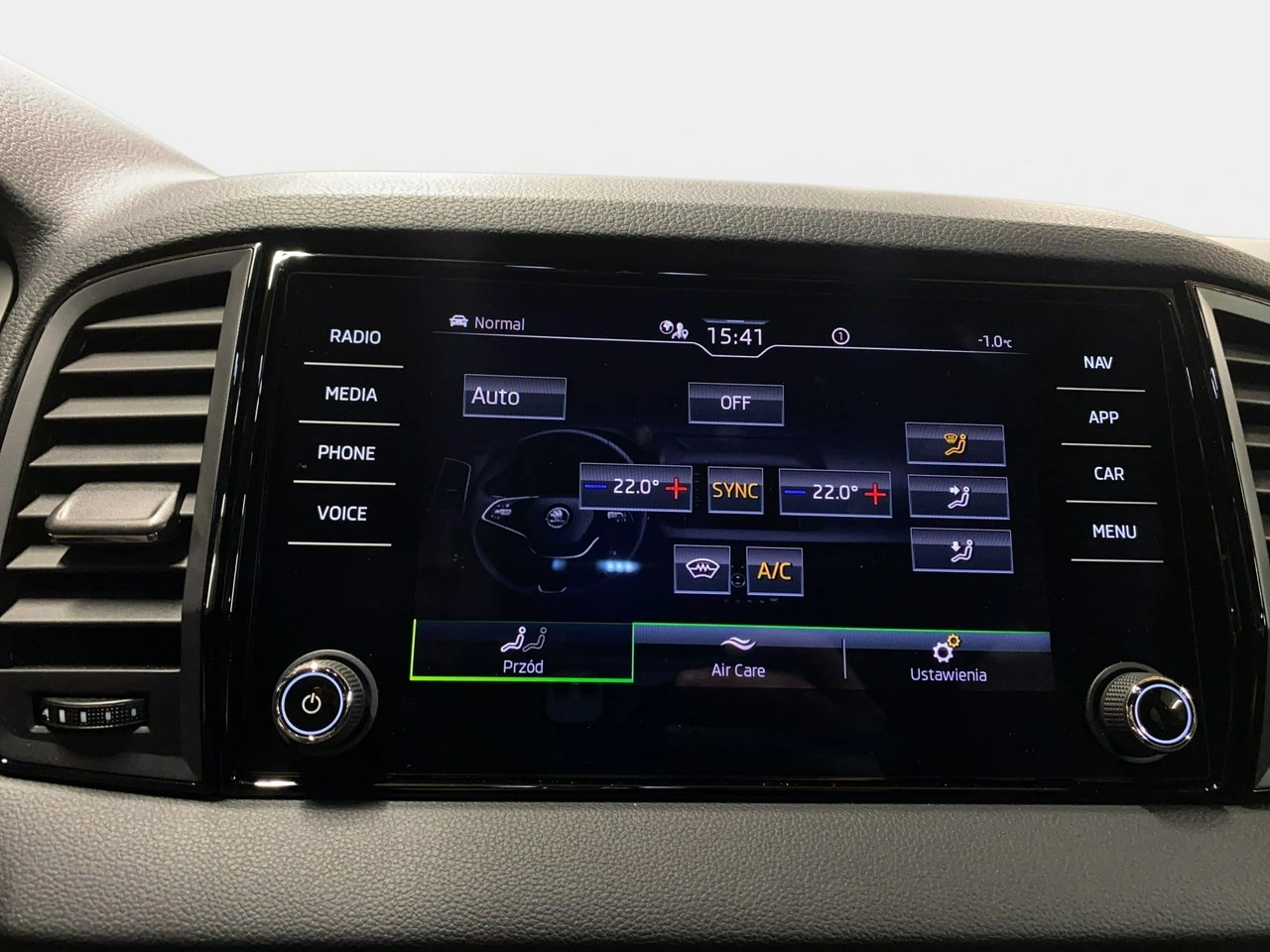 Skoda Karoq - Zdjęcie 33