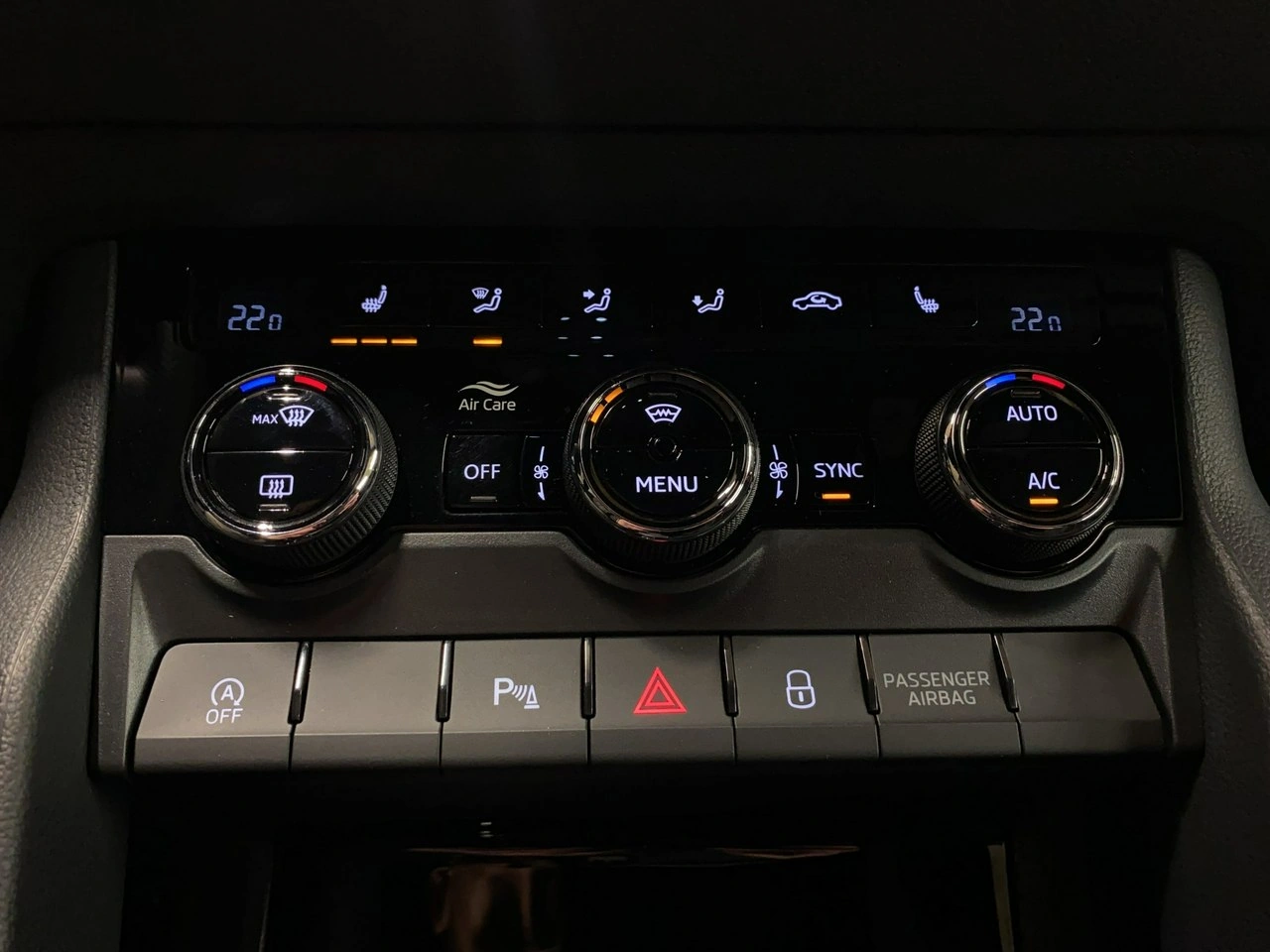 Skoda Karoq - Zdjęcie 34