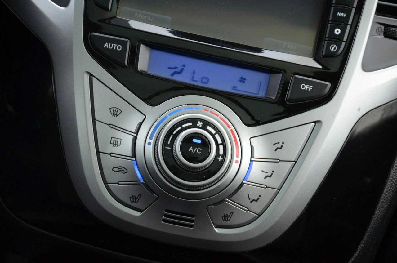 Hyundai ix20 - Zdjęcie 33