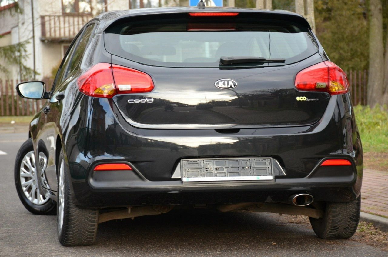 Kia Ceed - Zdjęcie 2