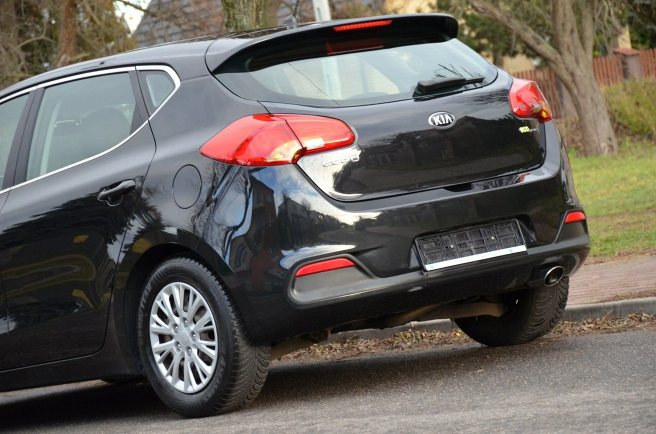 Kia Ceed - Zdjęcie 5