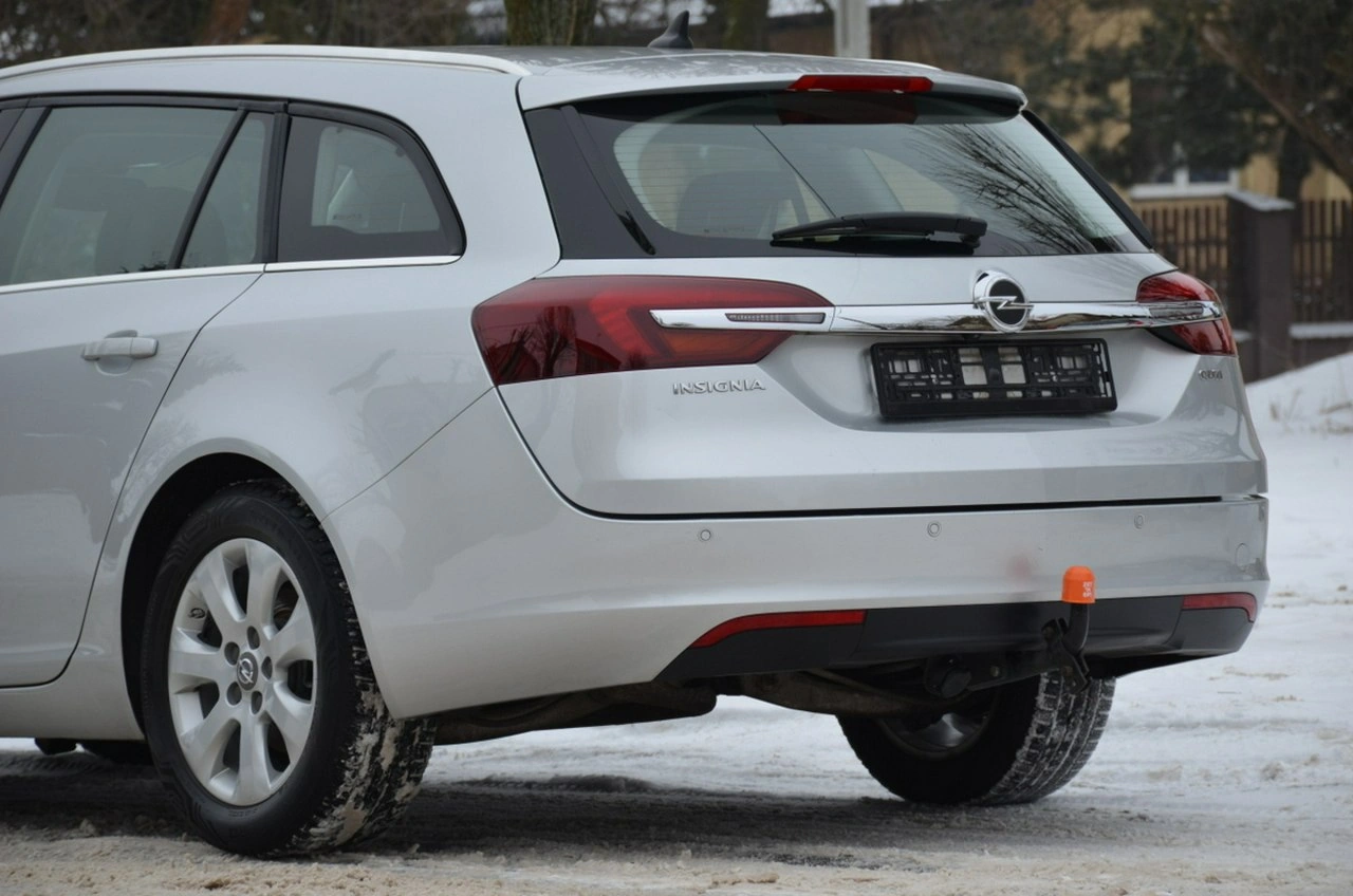 Opel Insignia - Zdjęcie 9