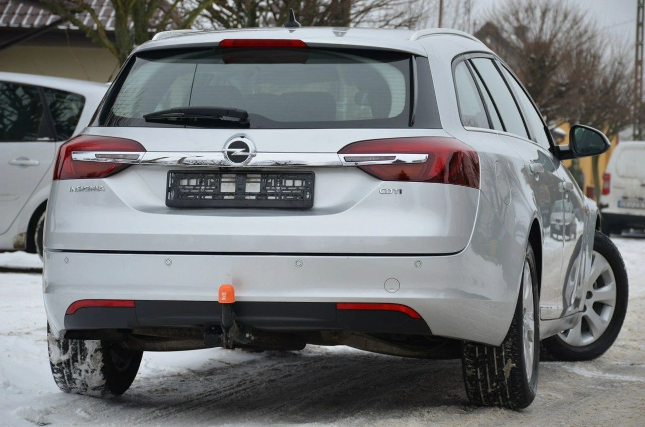 Opel Insignia - Zdjęcie 10