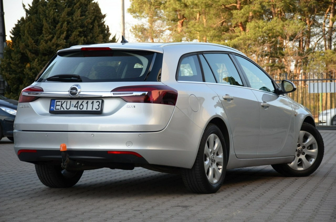 Opel Insignia - Zdjęcie 10
