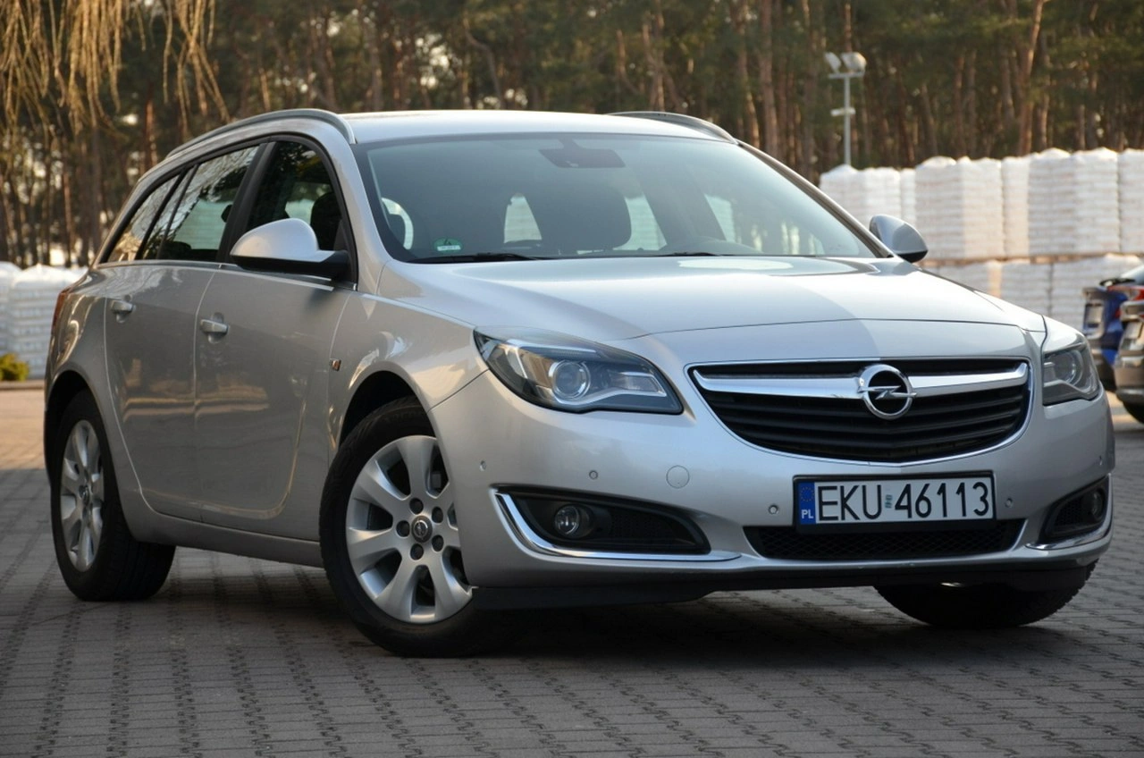 Opel Insignia - Zdjęcie 14