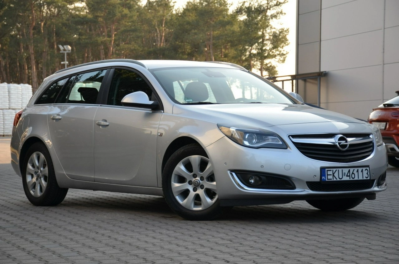Opel Insignia - Zdjęcie 15