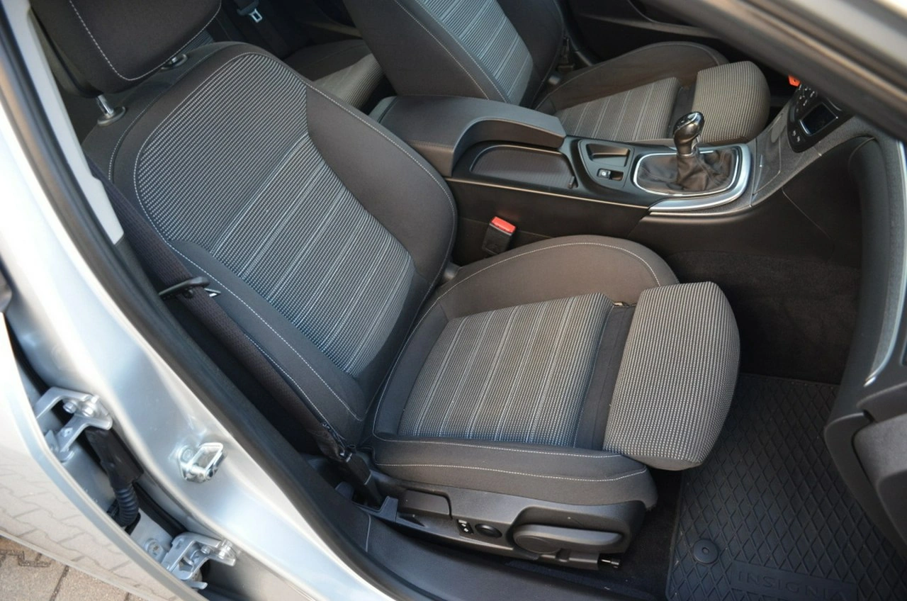 Opel Insignia - Zdjęcie 26